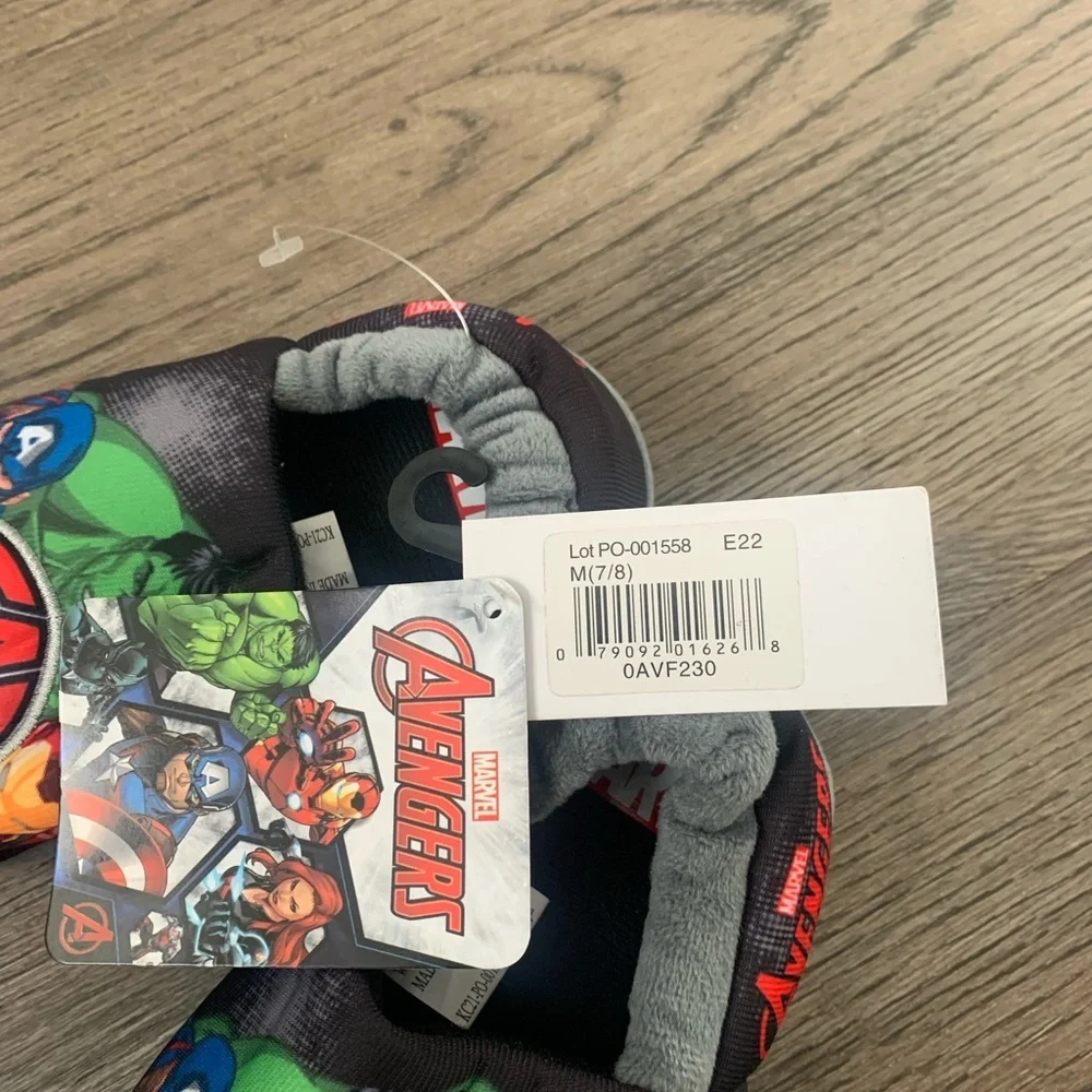 Marvel Avengers Toddler Slipper -‎ Size M (7/8) - NWT